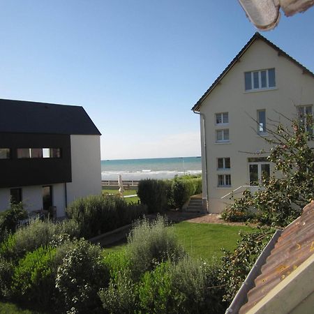 Gites En Normandie En Front De Mer A Asnelles , 3Km D'Arromanches, 10Km De Bayeux Екстериор снимка
